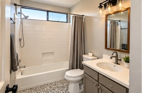 2101 Johnson Ave #1 - Photo 4 of 13
