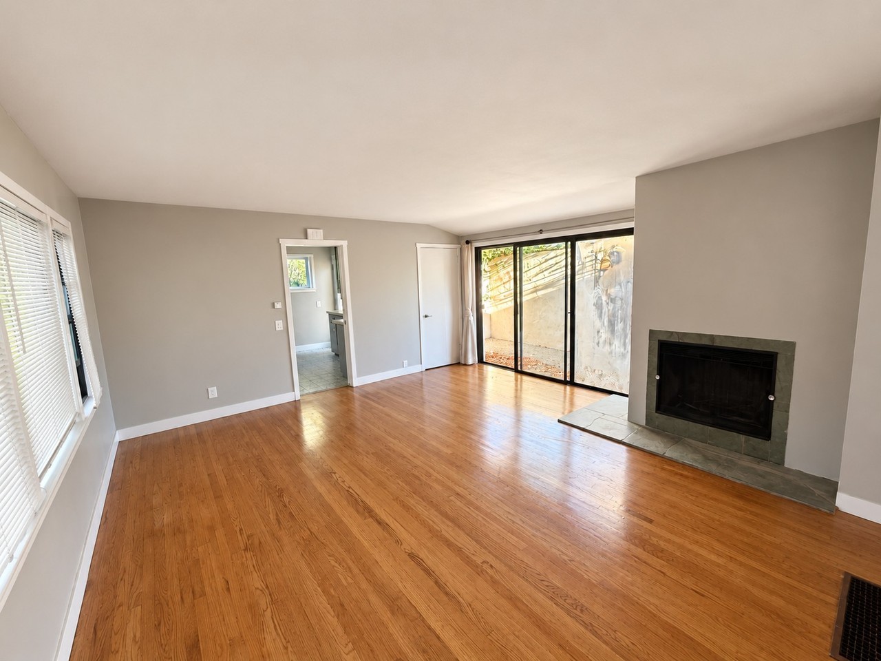 2103 Johnson Ave #NA - Photo 3 of 10