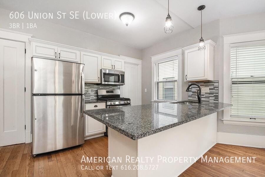606 Union Ave Se - Photo 4 of 18
