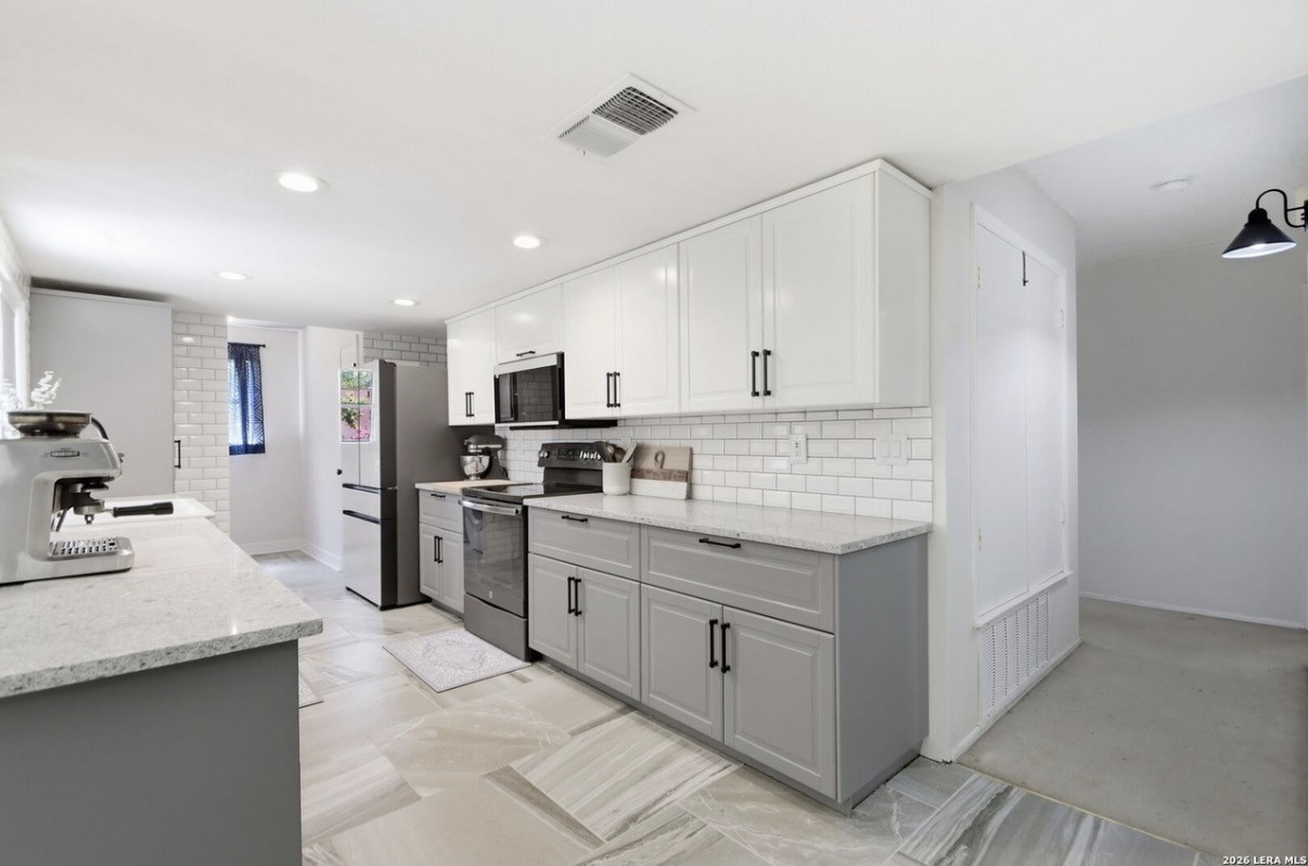 7218 Echo Ridge Dr #NA - Photo 4 of 20