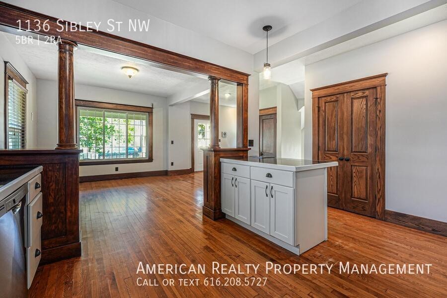 1136 Sibley St Nw - Photo 5 of 18