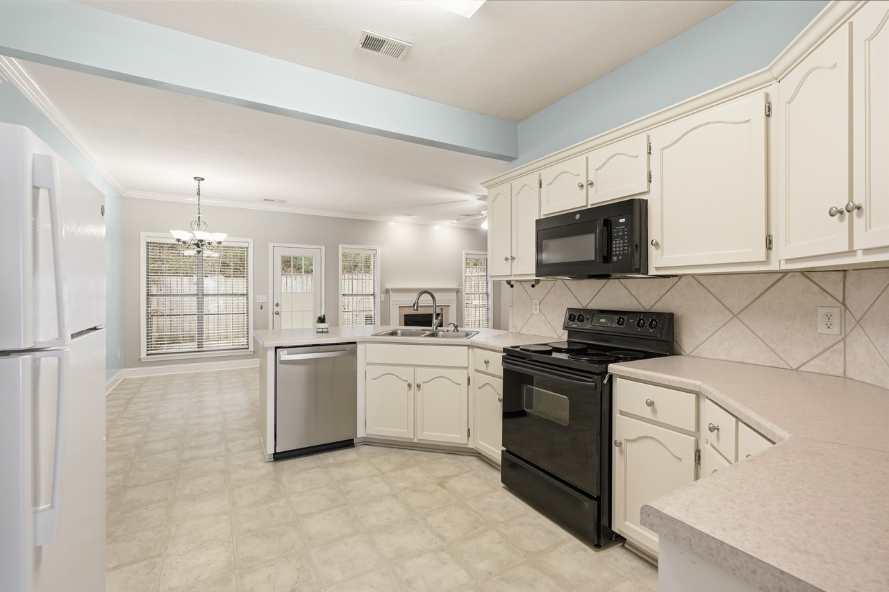 565 Hackberry Ridge Trce #565 - Photo 4 of 26