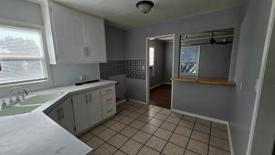 1100 Se 21st St #NA - Photo 7 of 18