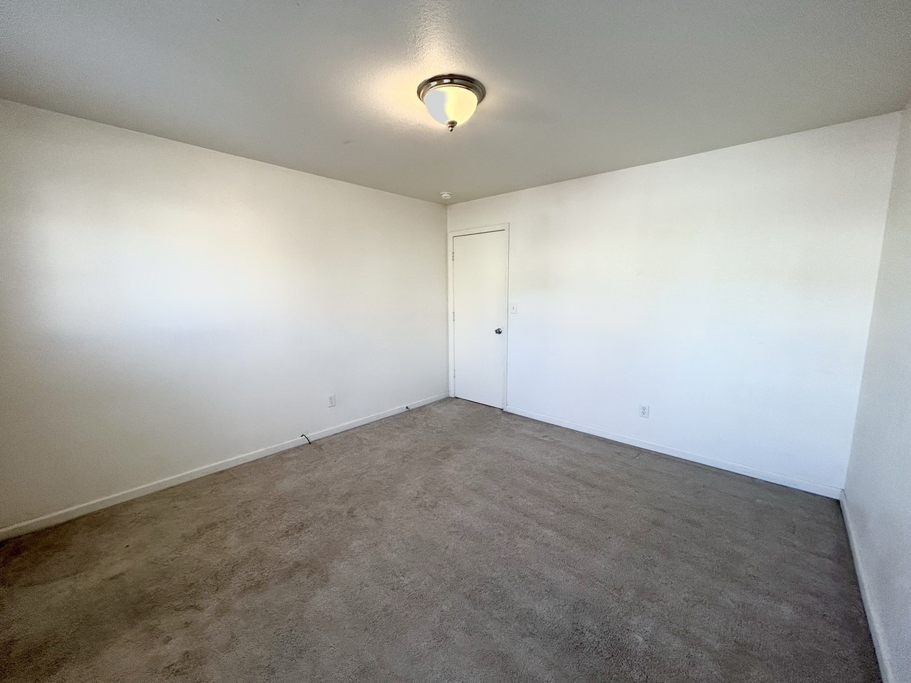 401 Valley Cir #A - Photo 7 of 21