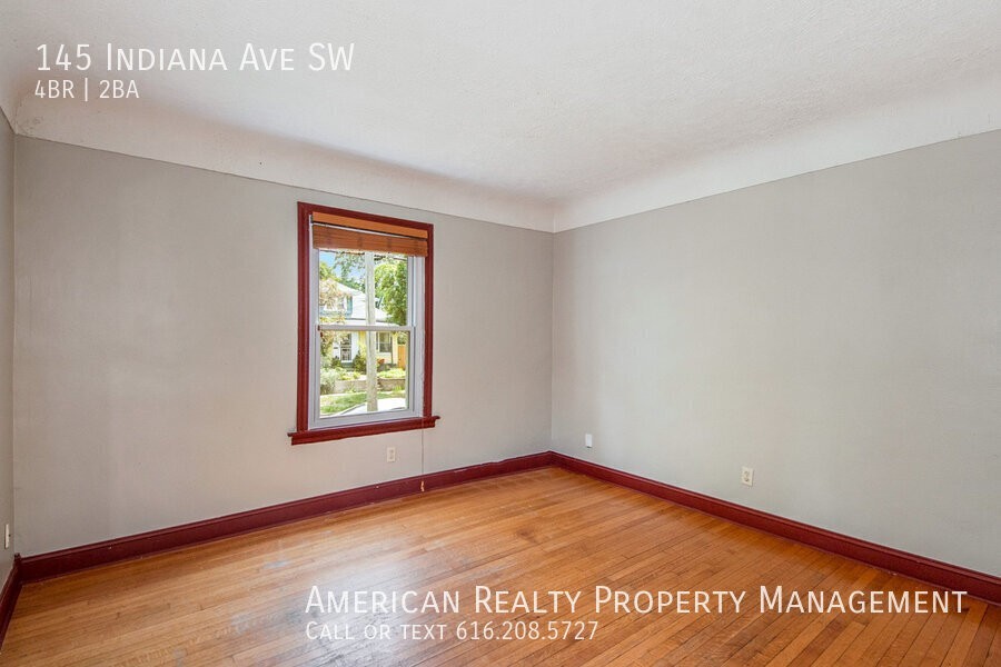 145 Indiana Ave Sw - Photo 6 of 18