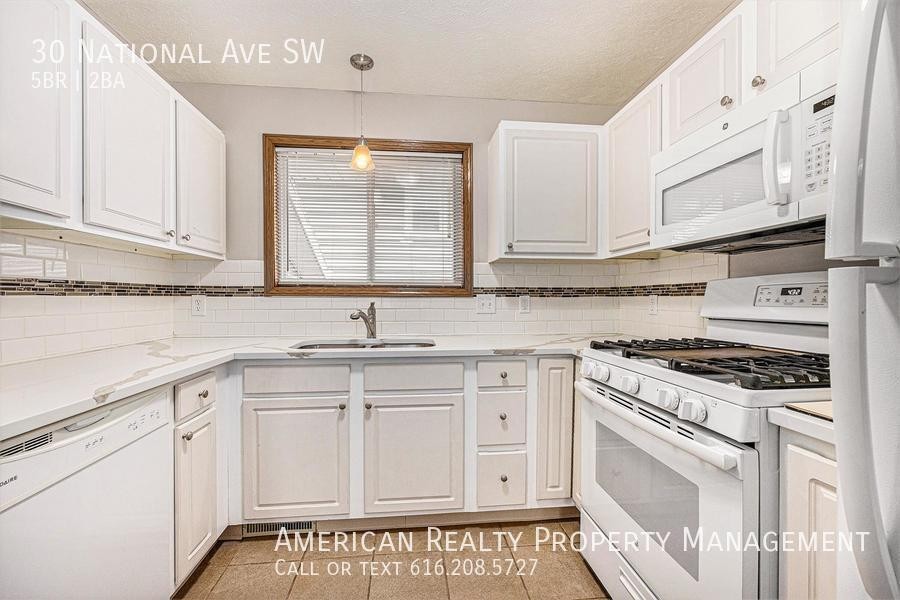 30 National Ave Sw - Photo 5 of 17