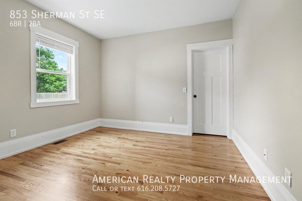 853 Sherman St Se - Photo 7 of 18