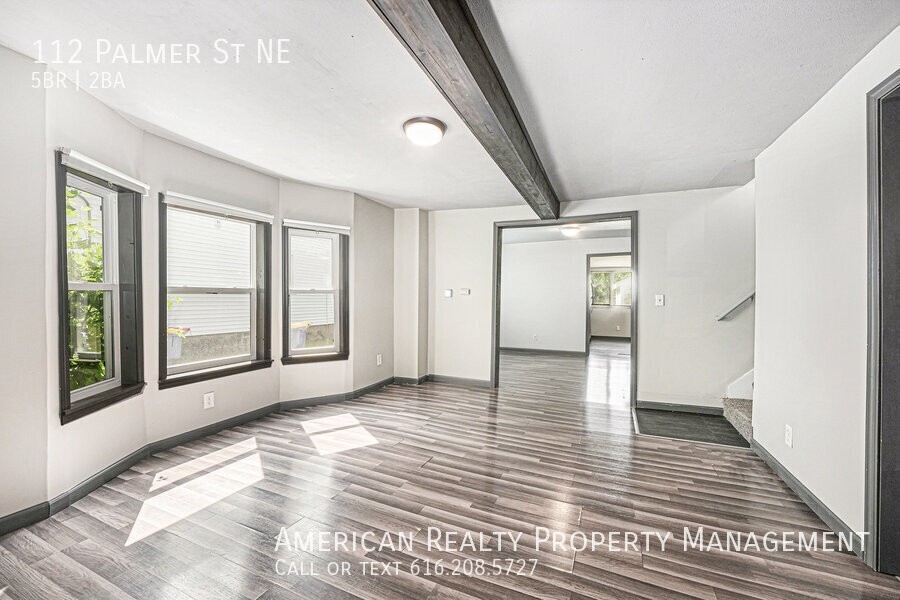 112 Palmer St Ne - Photo 2 of 18