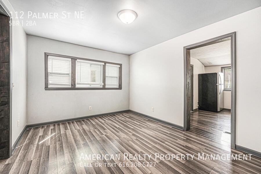 112 Palmer St Ne - Photo 6 of 18