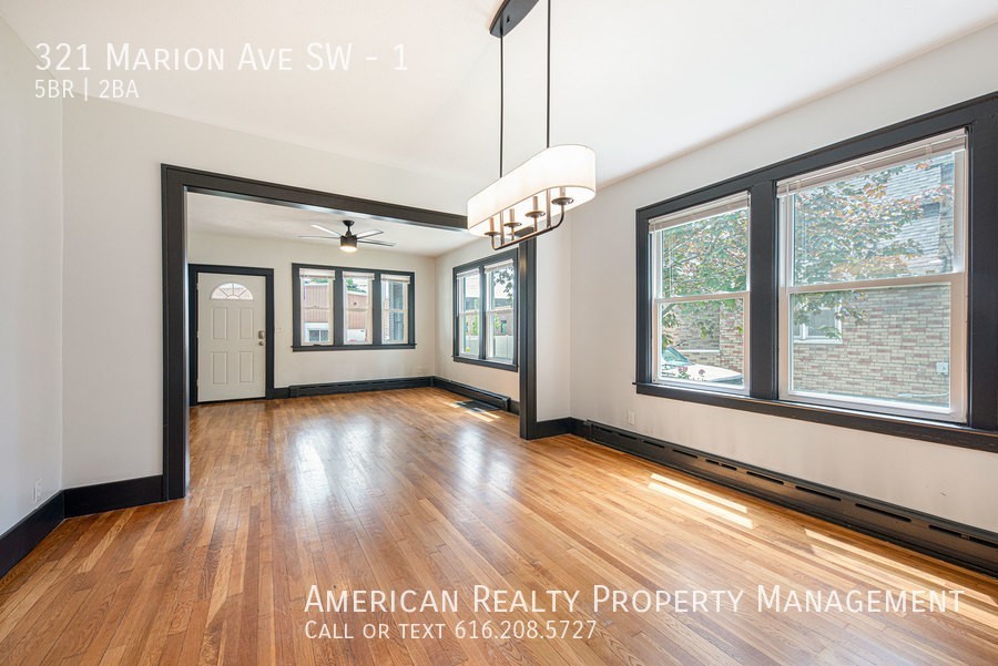 321 Marion Ave Sw #1 - Photo 2 of 19