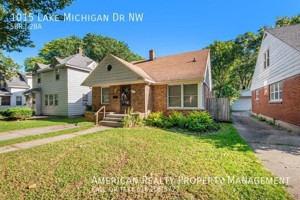featured image of 1015 Lake Michigan Dr Nw