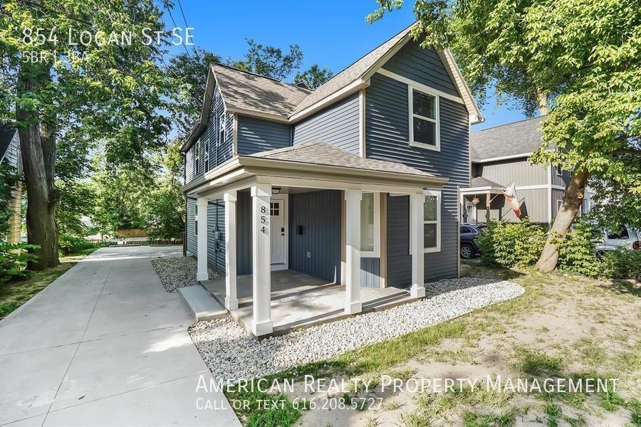 854 Logan St Se - Photo 2 of 29