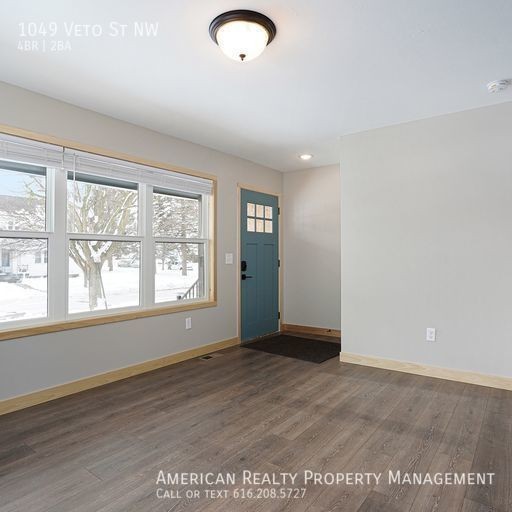 1049 Veto St Nw - Photo 6 of 19