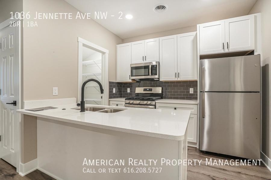 1036 Jennette Ave Nw #2 - Photo 4 of 15