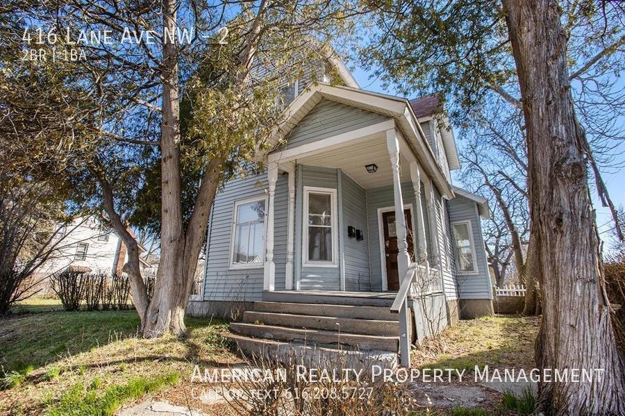 416 Lane Ave Nw #2