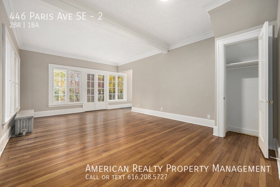 446 Paris Ave Se #2 - Photo 6 of 16