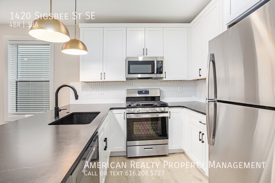 1420 Sigsbee St Se - Photo 5 of 18