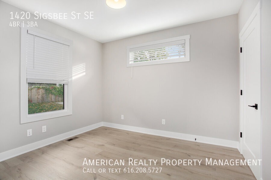 1420 Sigsbee St Se - Photo 7 of 18