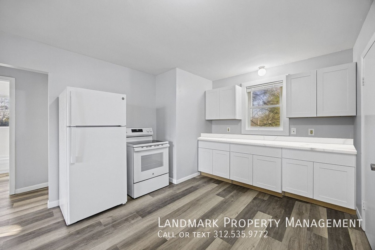 26045 S Oak Rd #3 - Photo 2 of 21