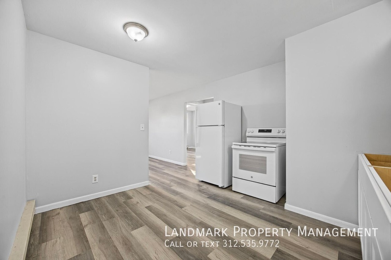 26045 S Oak Rd #3 - Photo 3 of 21