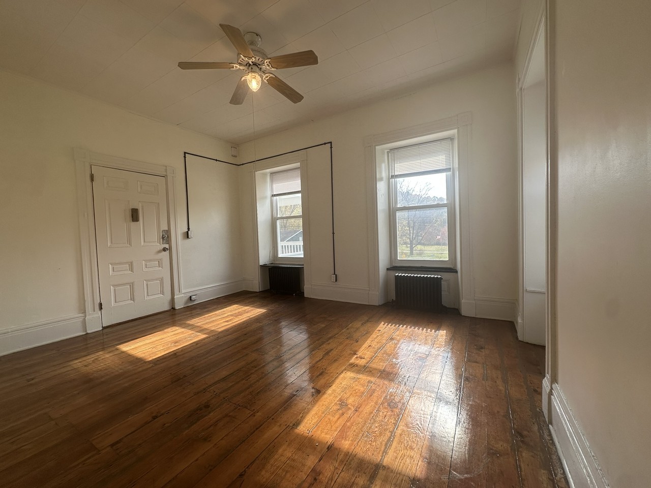 46 Titman Rd #4 - Photo 4 of 12