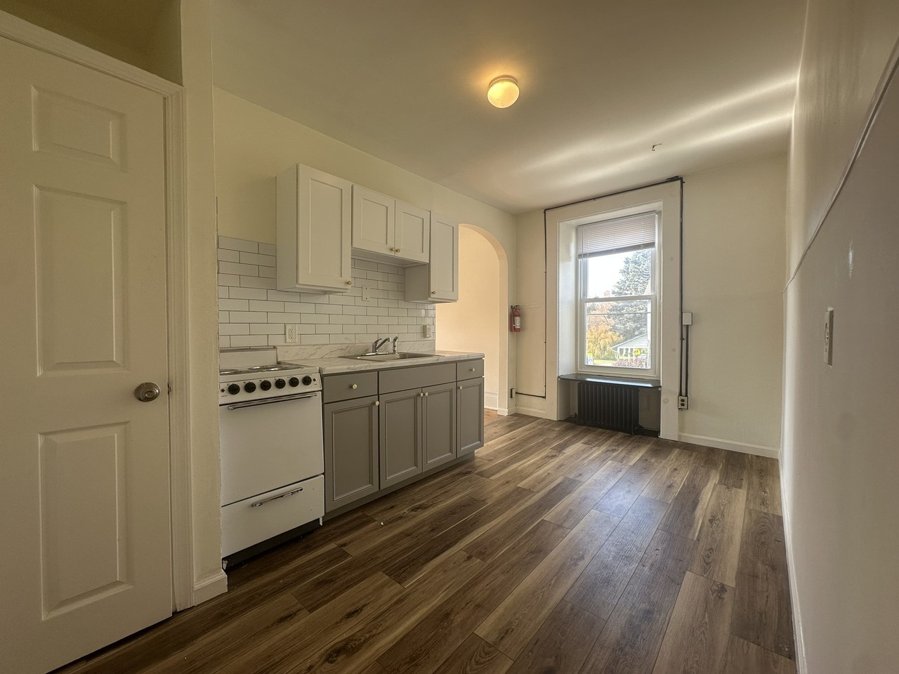 46 Titman Rd #4 - Photo 7 of 12