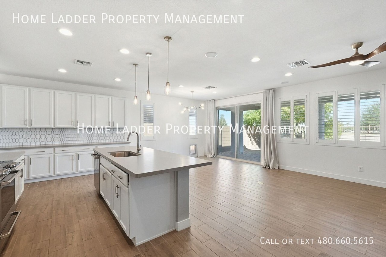 22878 E Arroyo Verde Dr - Photo 6 of 25