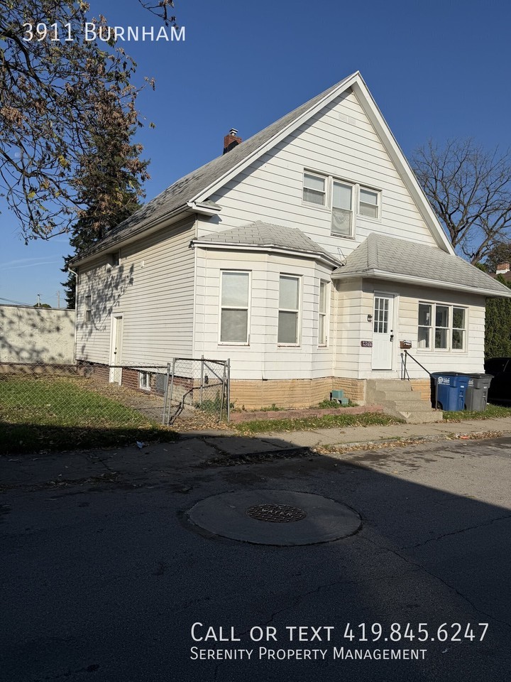 3911 Burnham Ave