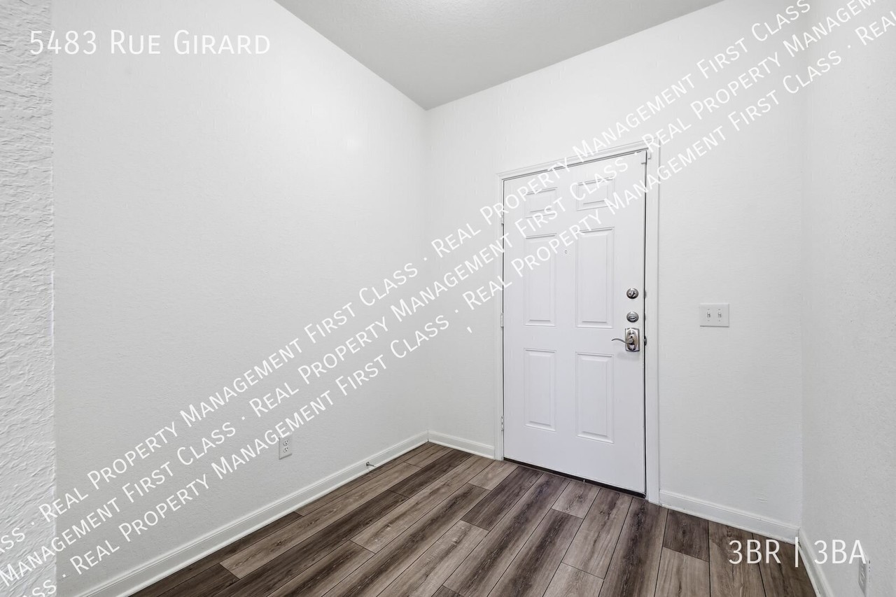 5483 Rue Girard - Photo 5 of 28