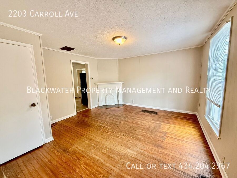 2203 Carroll Ave - Photo 3 of 13