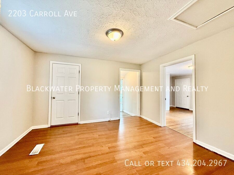 2203 Carroll Ave - Photo 6 of 13