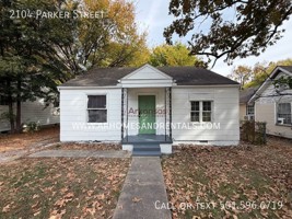 featured image of 2104 Parker St