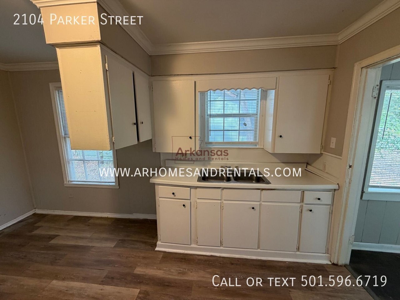 2104 Parker St - Photo 5 of 15