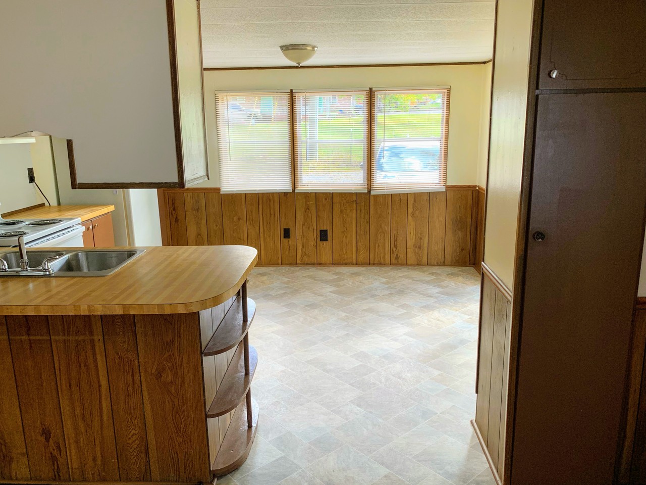 1137 Rock Creek Rd #NA - Photo 5 of 8