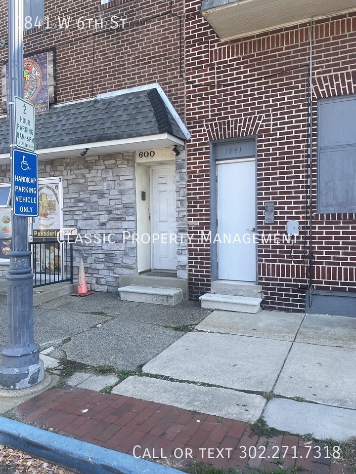 1841 W 6th St - Photo 4 of 23