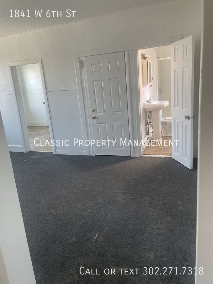 1841 W 6th St - Photo 7 of 23