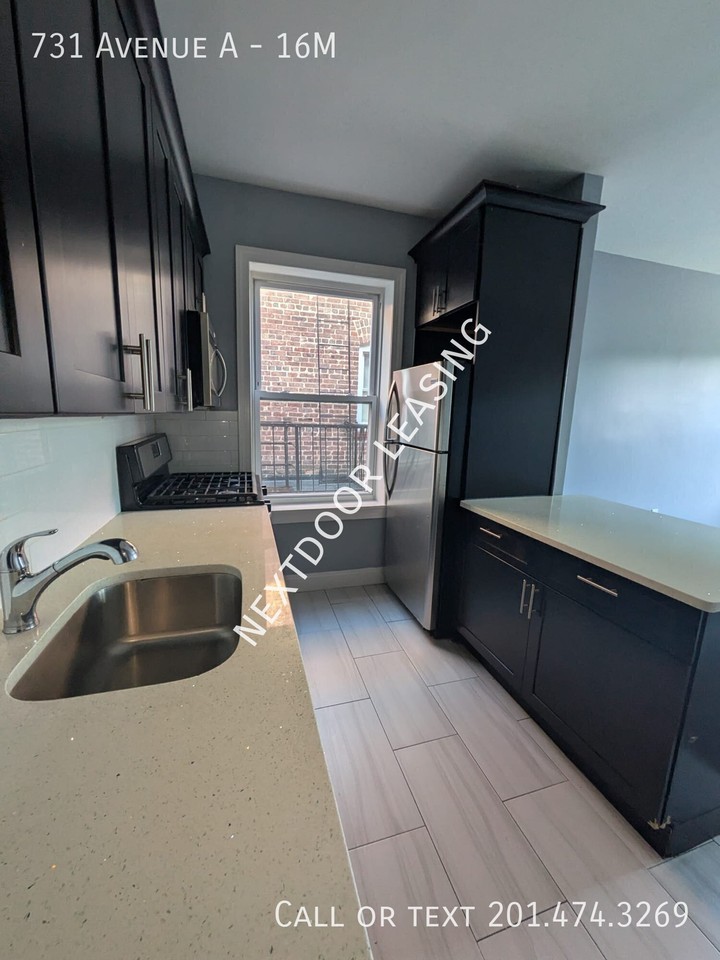 731 Avenue A #16M - Photo 2 of 10