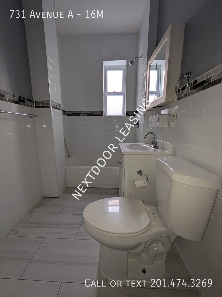 731 Avenue A #16M - Photo 4 of 10