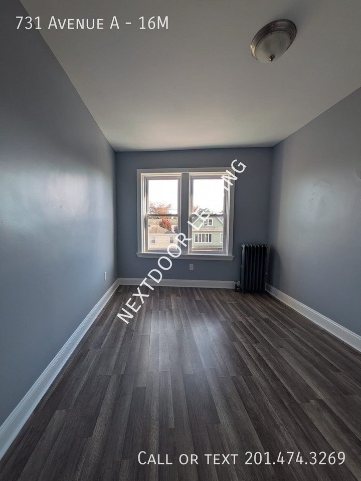 731 Avenue A #16M - Photo 7 of 10