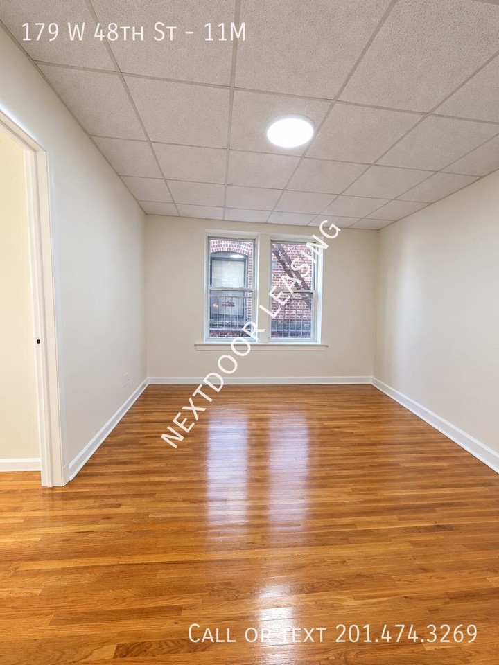 179 W 48th St #11M - Photo 4 of 6