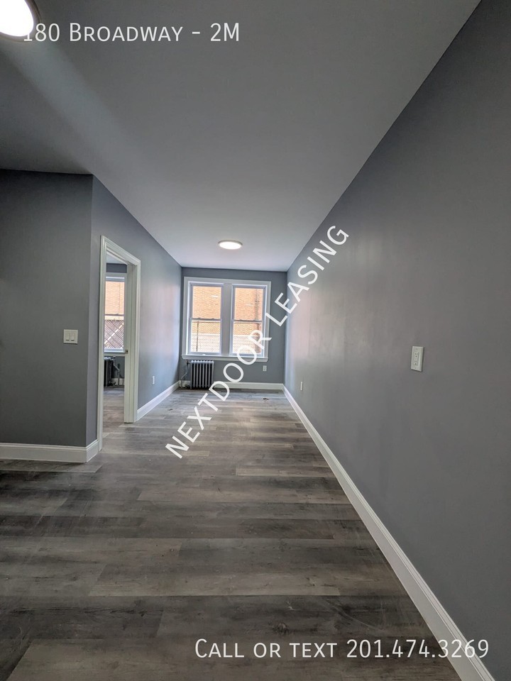 180 Broadway #2M - Photo 6 of 9