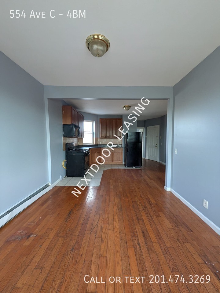 554 Avenue C #4BM - Photo 4 of 9