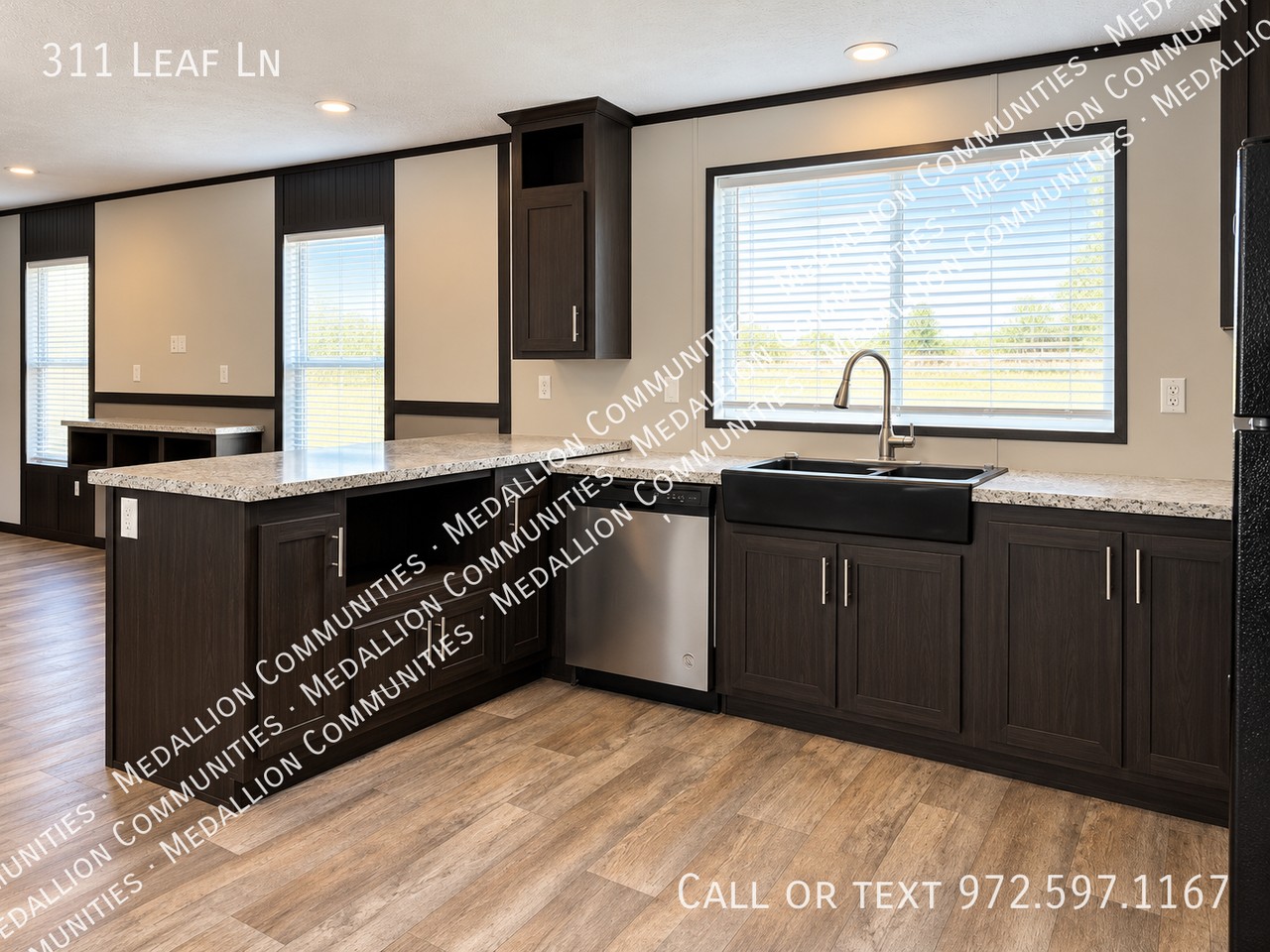 311 Leaf Ln - Photo 2 of 10