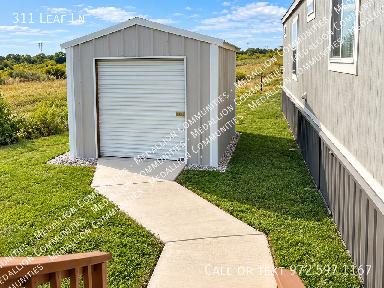 311 Leaf Ln - Photo 3 of 10