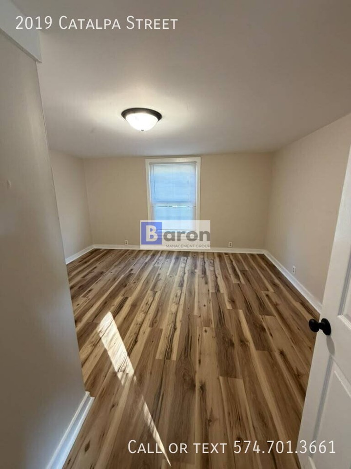 2019 Catalpa Ave - Photo 6 of 16