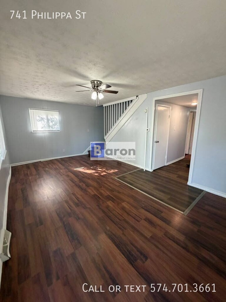 741 Philippa St - Photo 6 of 9