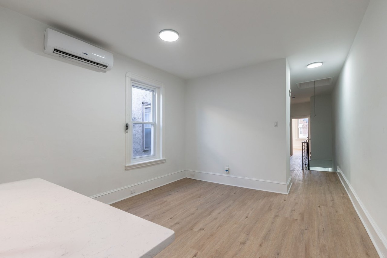 5225 Cedar Ave #2 - Photo 5 of 23