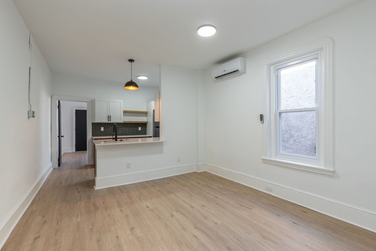 5225 Cedar Ave #2 - Photo 6 of 23