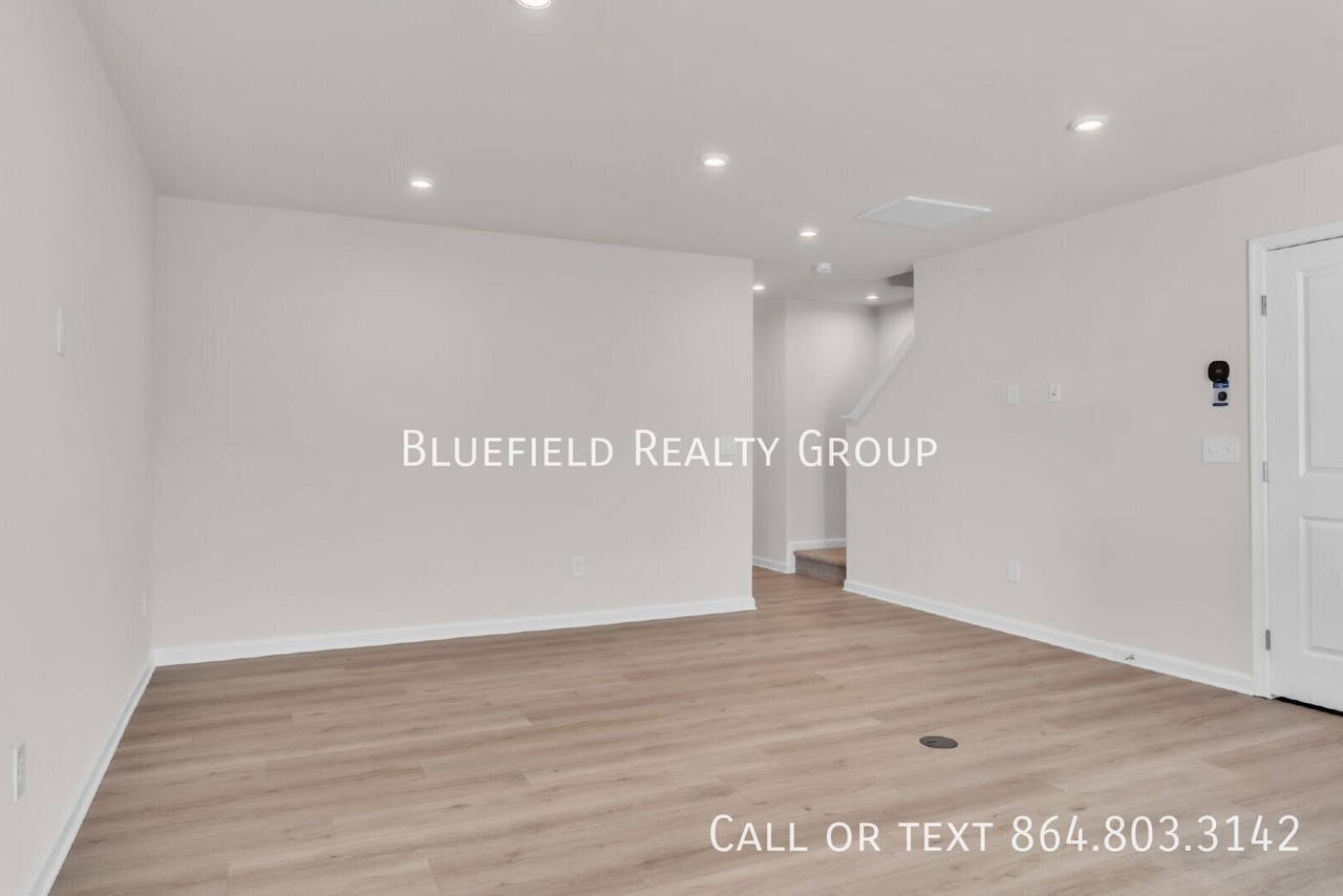 120 Gaskin Ct - Photo 5 of 30