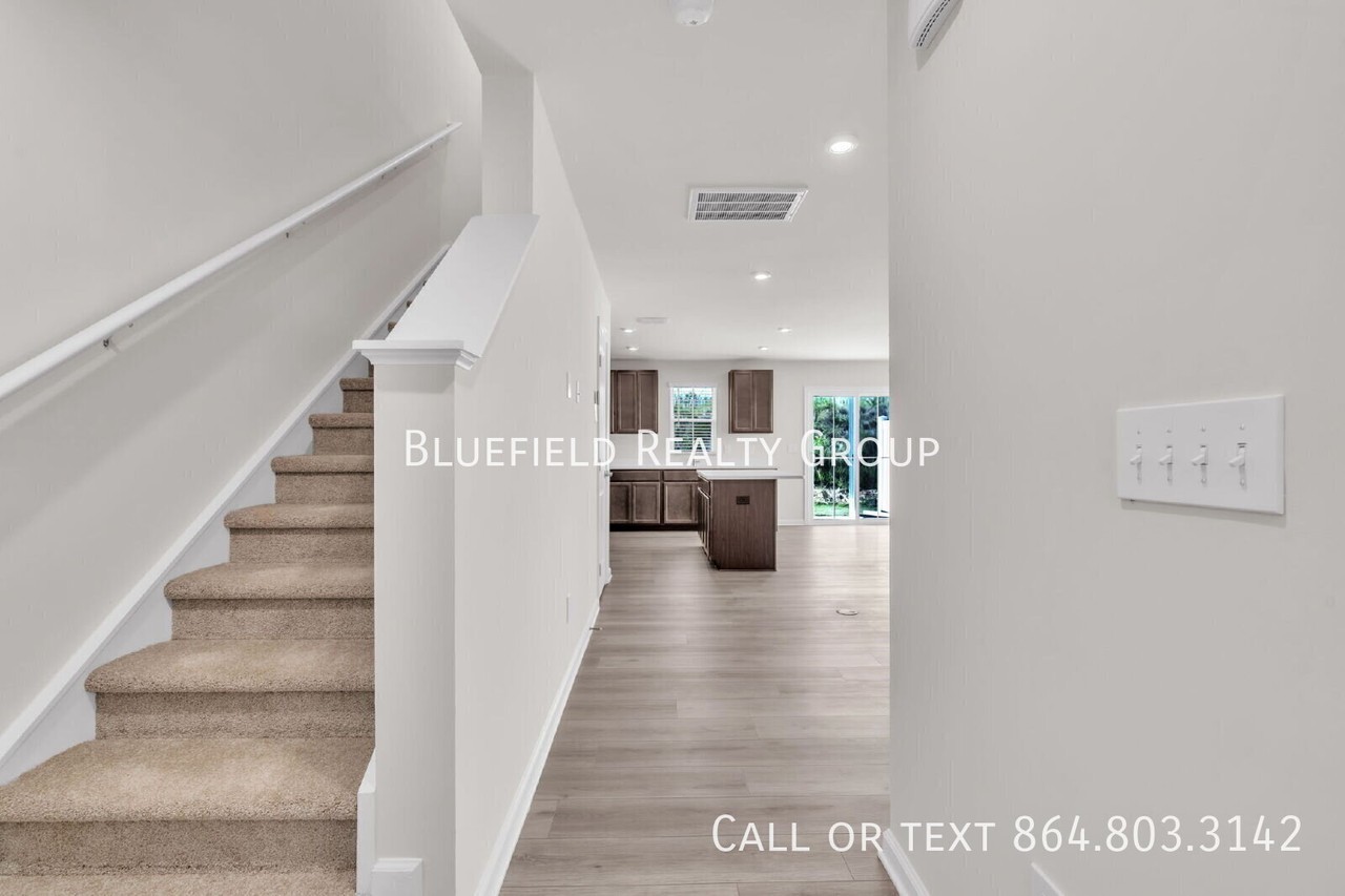 120 Gaskin Ct - Photo 6 of 30
